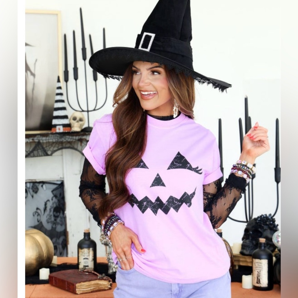 NWT cute tee